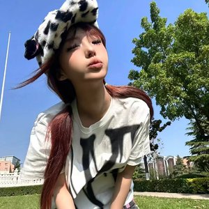 公交车侵犯校花生肉H
